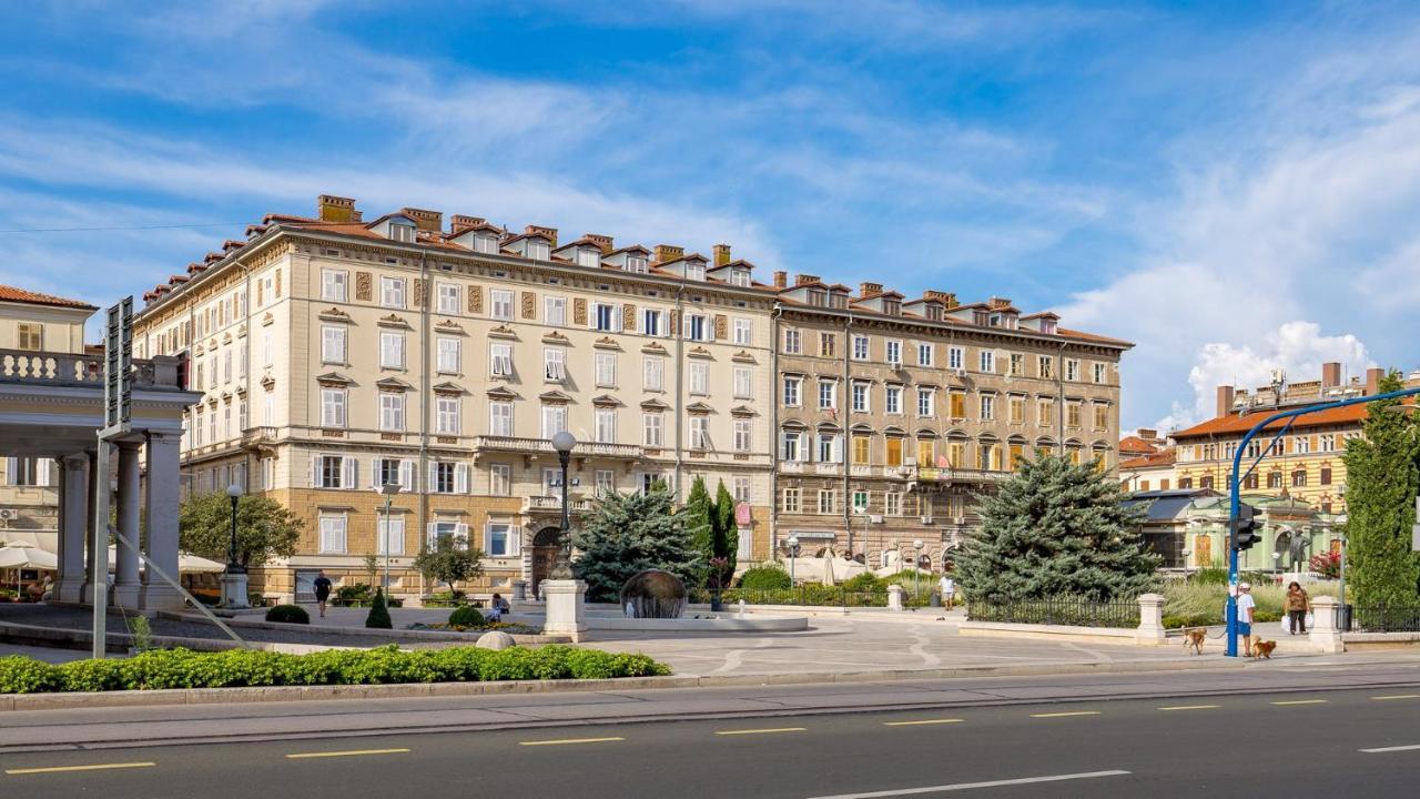 Apartments Art Teatro Rijeka Eksteriør billede